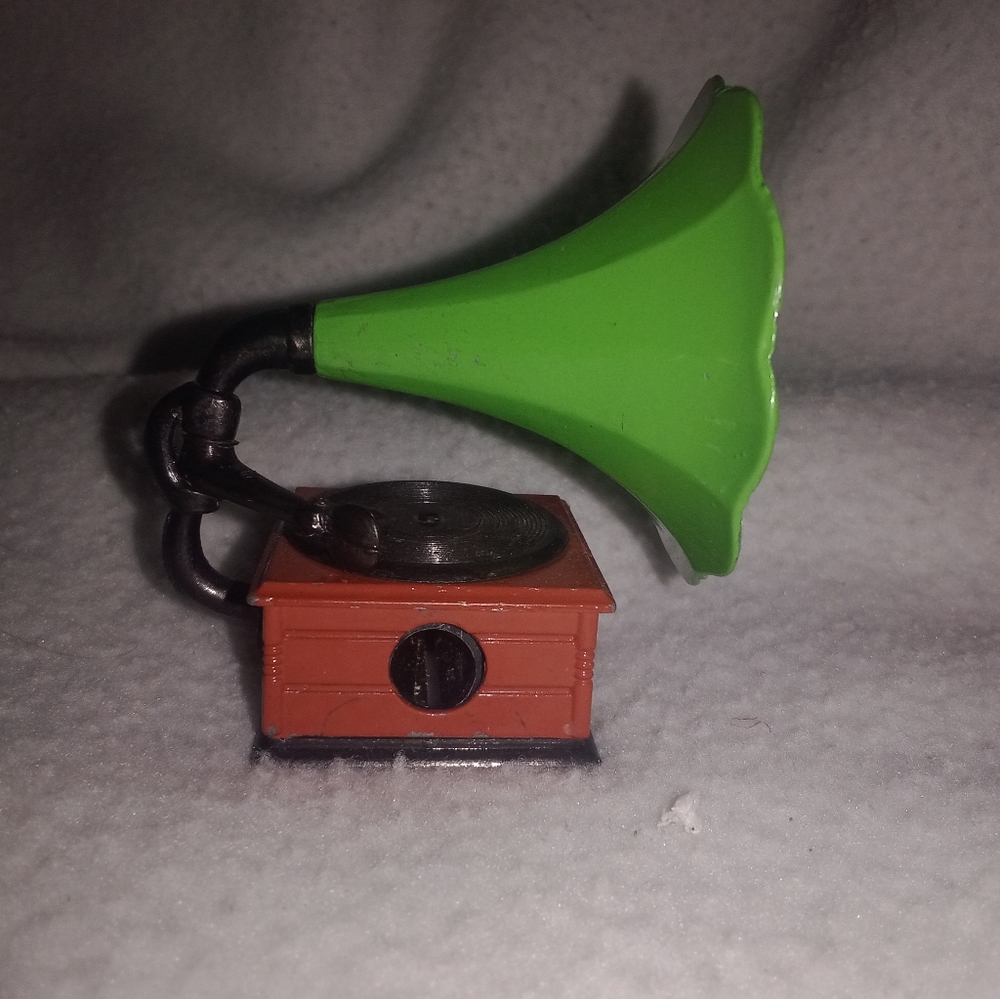Vintage Phonograph Pencil Sharpener Made In Hong Kong